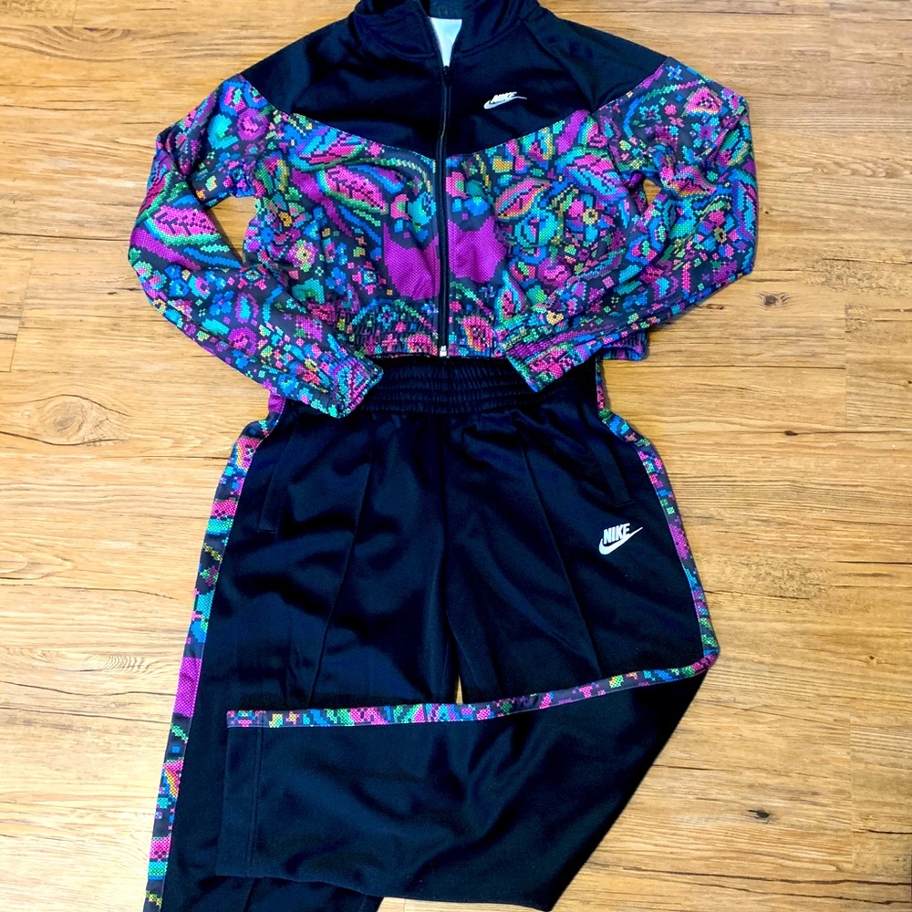 Nike sweat suit set